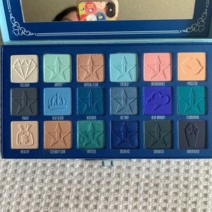 jeffree star blue blood palette gently used !